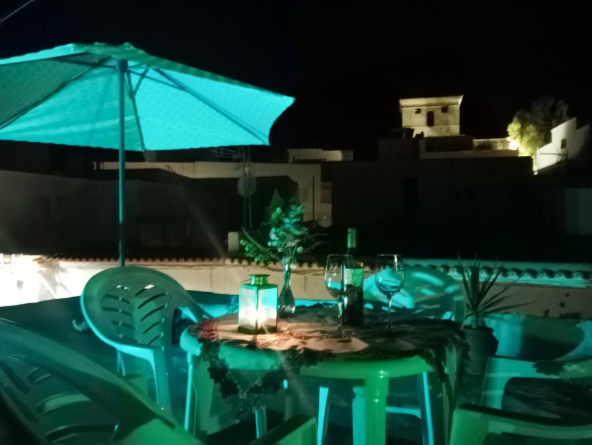 Charming House In Illar With Mountain View And Balcony Villa Buitenkant foto