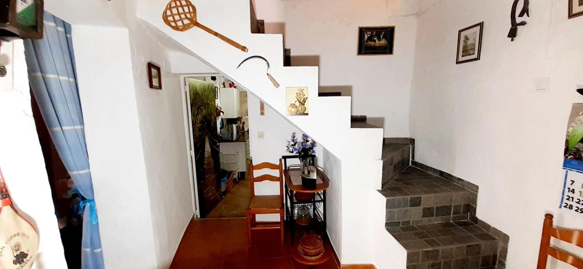 Charming House In Illar With Mountain View And Balcony Villa Buitenkant foto